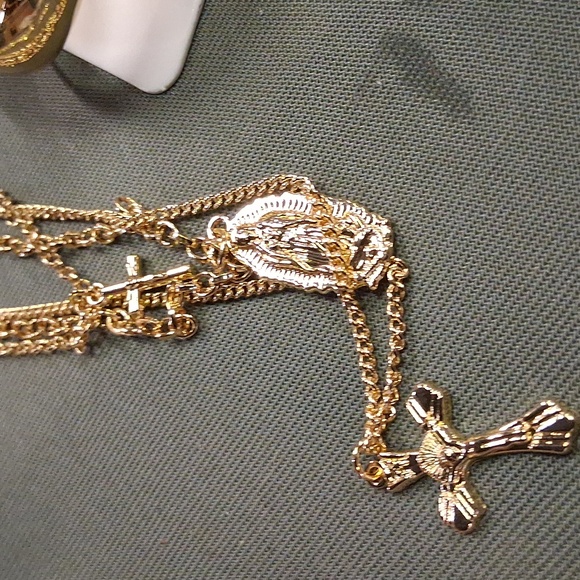 NWT Womens Fashion Nova Gold Jewelry Set - Picture 3 of 5